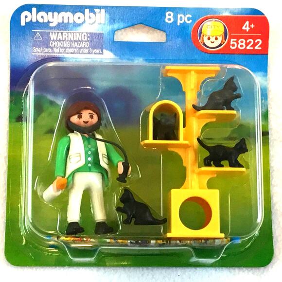 Playmobil 5822 Veterinarian Cats 8 Piece New in Pkg 4 Yrs+ - Picture 1 of 3